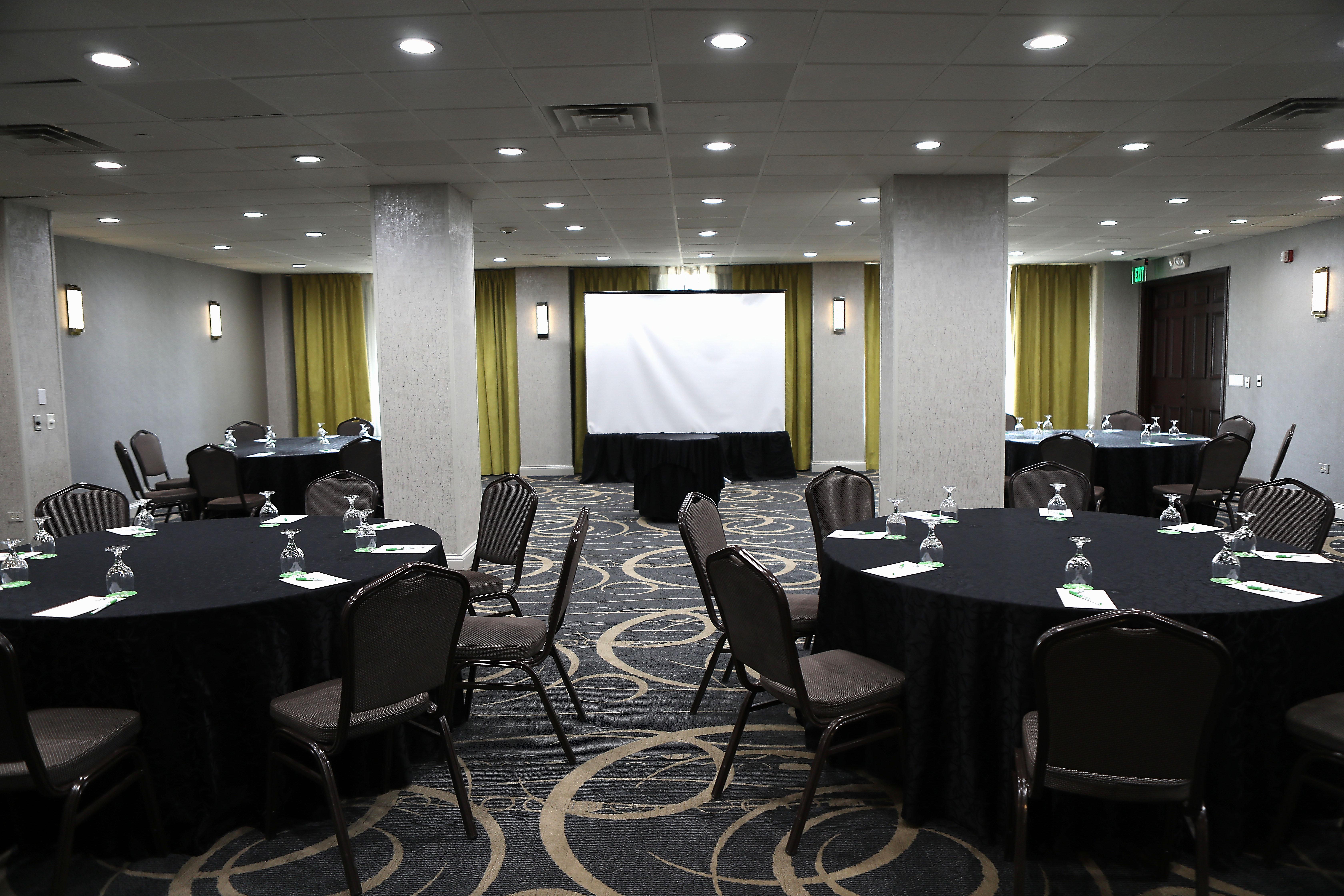 Holiday Inn Chicago/Oak Brook By Ihg Oakbrook Terrace Eksteriør bilde