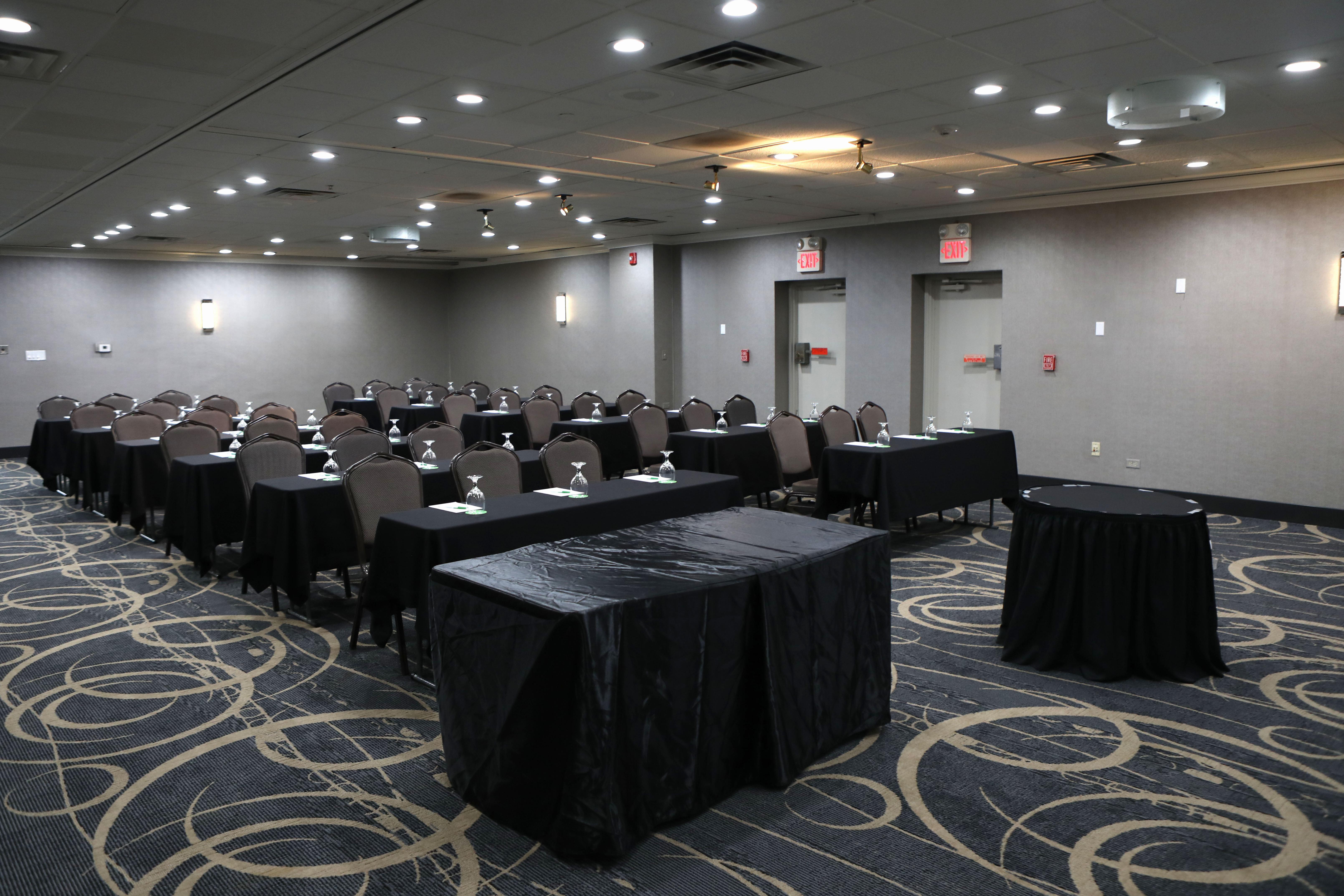 Holiday Inn Chicago/Oak Brook By Ihg Oakbrook Terrace Eksteriør bilde