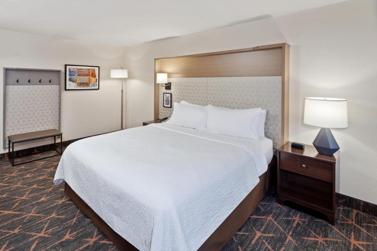 Holiday Inn Chicago/Oak Brook By Ihg Oakbrook Terrace Eksteriør bilde