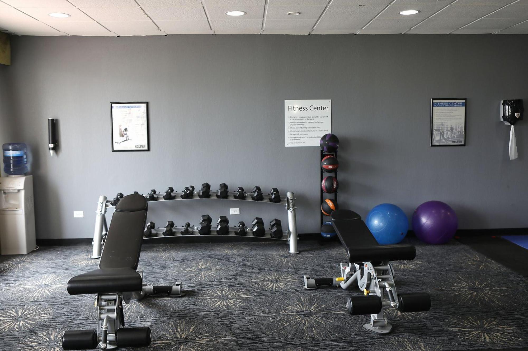 Holiday Inn Chicago/Oak Brook By Ihg Oakbrook Terrace Eksteriør bilde