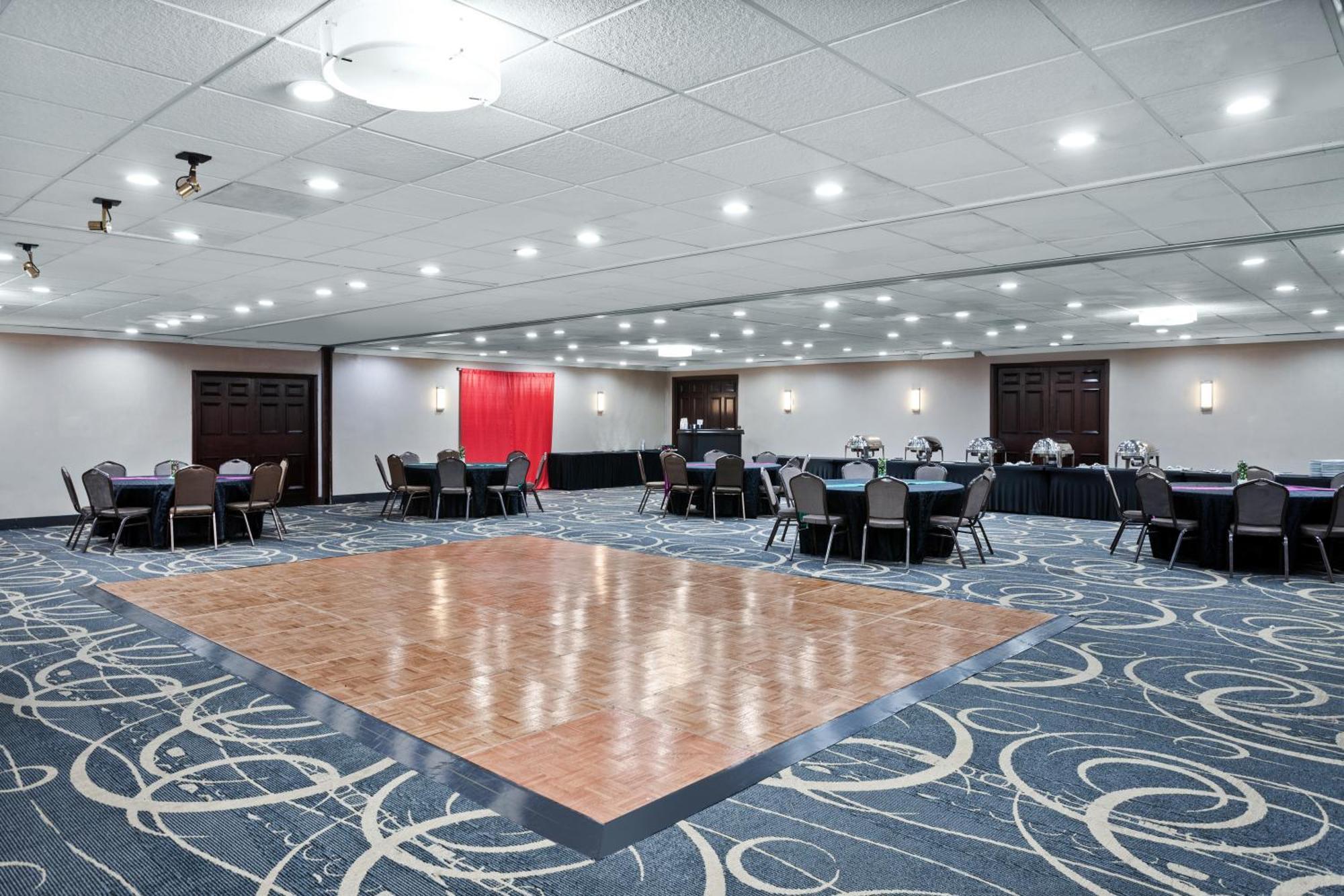 Holiday Inn Chicago/Oak Brook By Ihg Oakbrook Terrace Eksteriør bilde